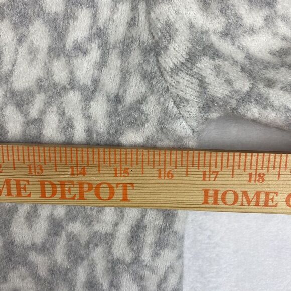 Victorias Secret Cardigan Sweater Womens Small Beige Animal Print Wool Alpaca - Picture 4 of 7